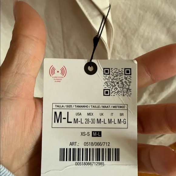 Zara Women's Classic Cream Trench Coat - Picture 5 of 5